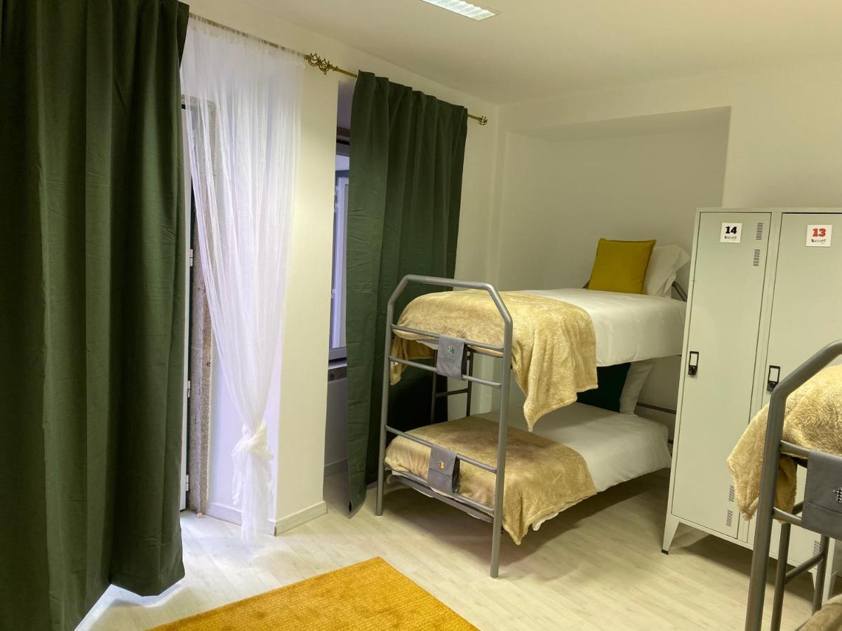 5 Senses Hostel เซตุบาล ภายนอก รูปภาพ
