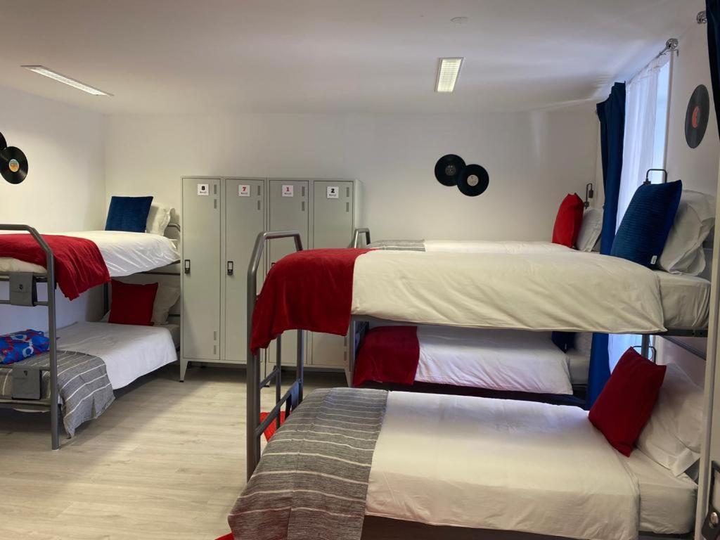 5 Senses Hostel เซตุบาล ภายนอก รูปภาพ